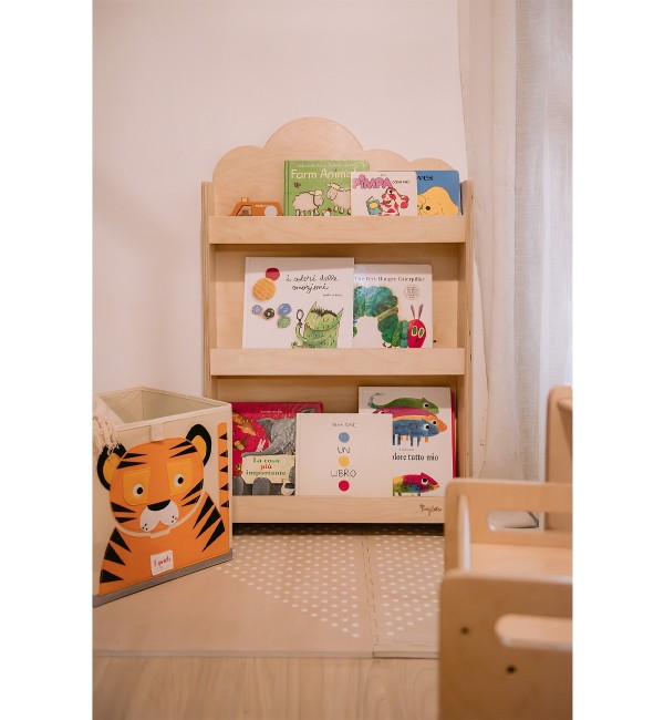 Bibliothèque en bois Montessori Family Nation