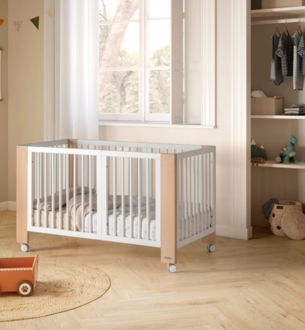 Converbaby Micuna Evolutionary Wiege mit Verlängerungen mit Matratzen und Bettbezügen