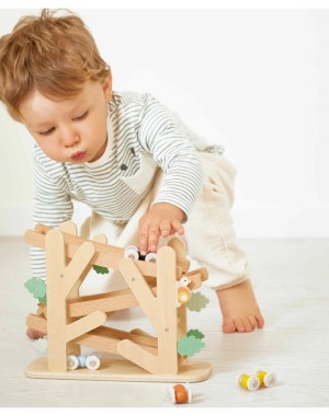 Sweet Cocoon Ramp and Car Set Janod